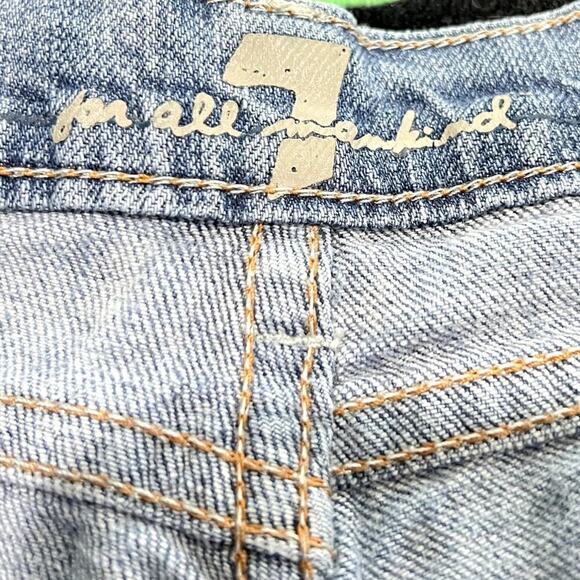 7 For All Mankind Light Wash Bootcut jeans Size 26 - Picture 2 of 4